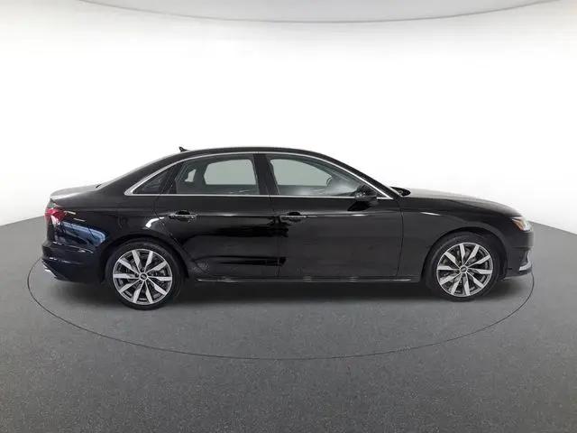 2023 Audi A4 Premium Plus 40 TFSI quattro S tronic