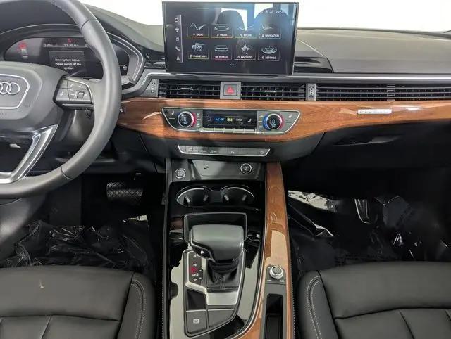 2023 Audi A4 Premium Plus 40 TFSI quattro S tronic
