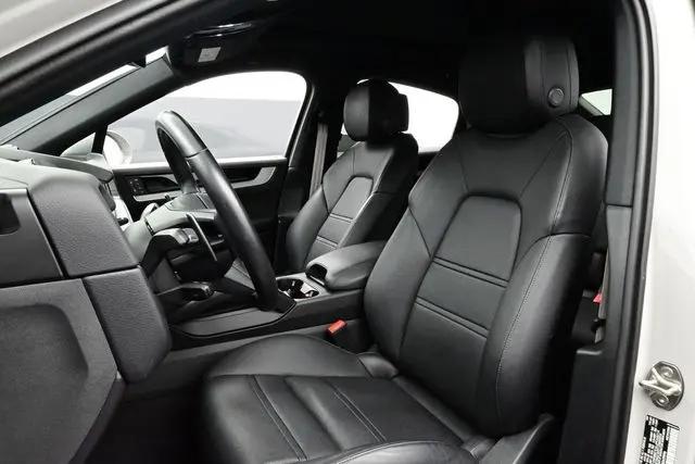 2025 Porsche Cayenne S