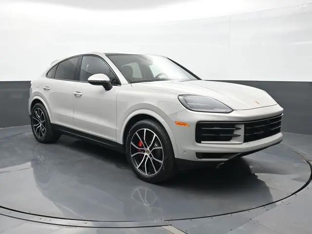 2025 Porsche Cayenne S