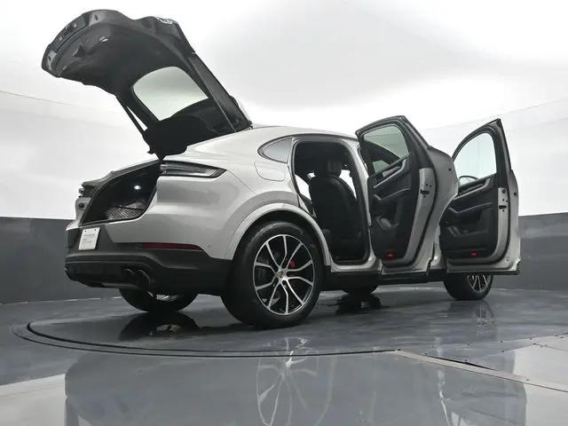 2025 Porsche Cayenne S