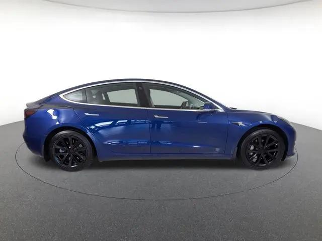 2020 Tesla Model 3 Standard Range Plus Rear-Wheel Drive