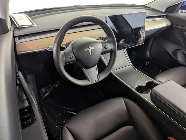 2020 Tesla Model 3 Standard Range Plus Rear-Wheel Drive