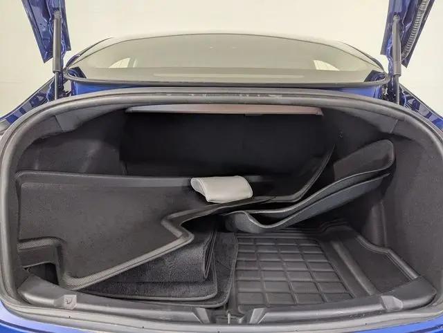2020 Tesla Model 3 Standard Range Plus Rear-Wheel Drive