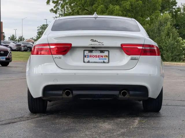 2018 Jaguar XE 25t R-Sport