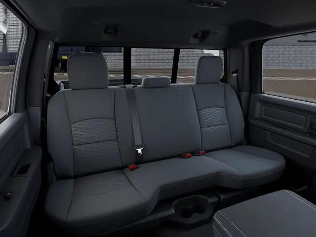 2026 Ram 2500 Black Express Crew Cab 4x4 64 Box