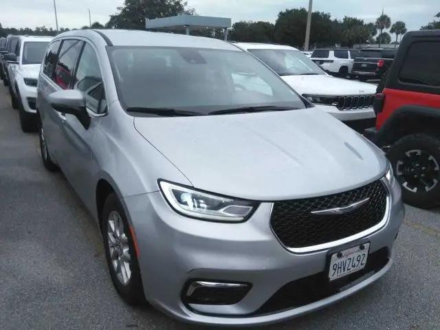 2023 Chrysler Pacifica Touring L for sale in Leesburg, FL
