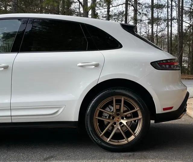 2022 Porsche Macan Macan
