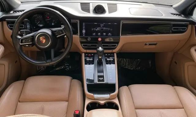 2022 Porsche Macan Macan