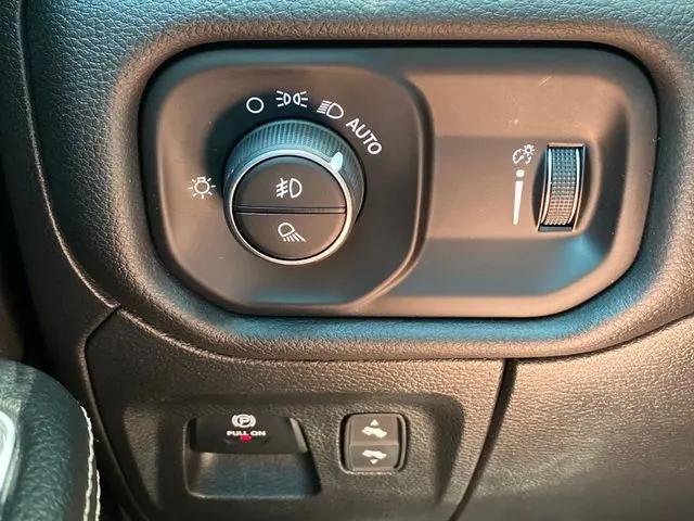 2024 Ram 1500 Rebel Crew Cab 4x4 57 Box