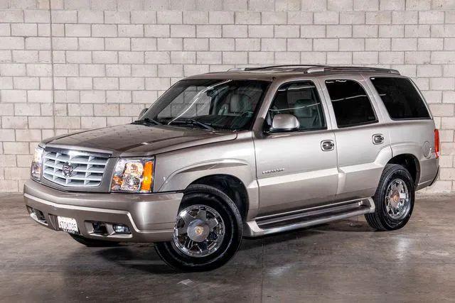 2002 Cadillac Escalade Standard for sale in Van Nuys, CA