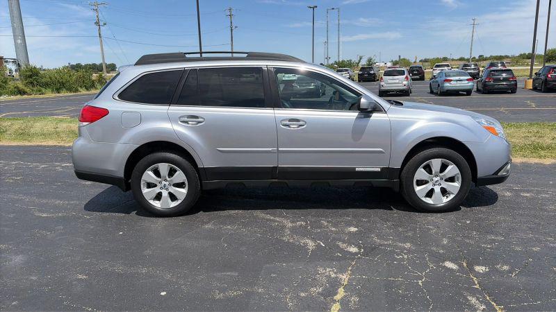 2012 Subaru Outback 2.5i Limited