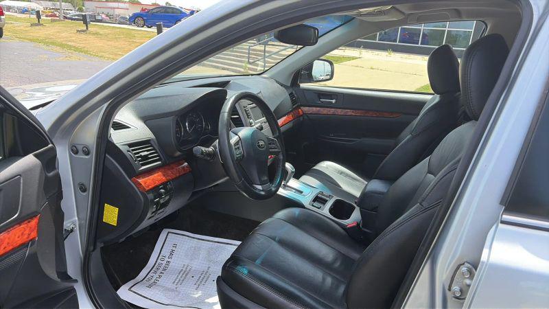 2012 Subaru Outback 2.5i Limited