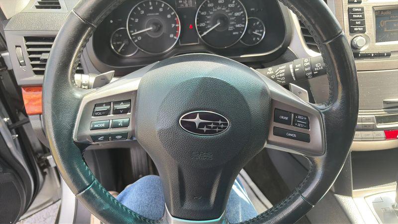 2012 Subaru Outback 2.5i Limited