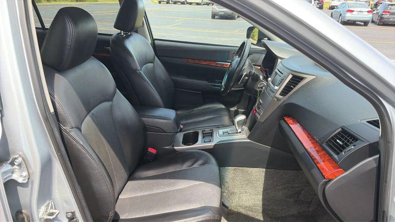 2012 Subaru Outback 2.5i Limited
