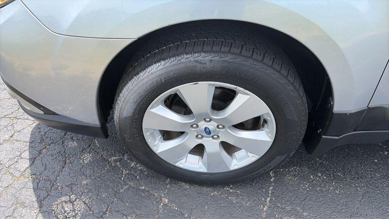 2012 Subaru Outback 2.5i Limited