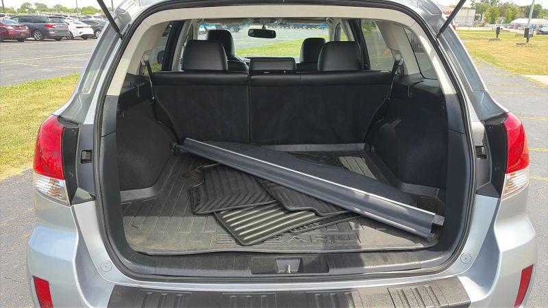 2012 Subaru Outback 2.5i Limited