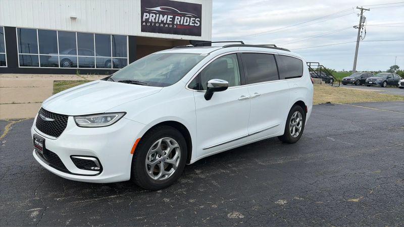 2023 Chrysler Pacifica Limited