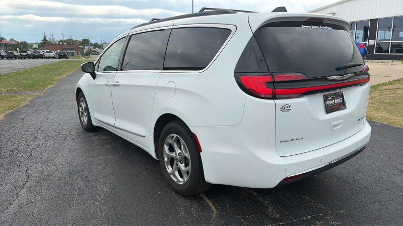 2023 Chrysler Pacifica Limited