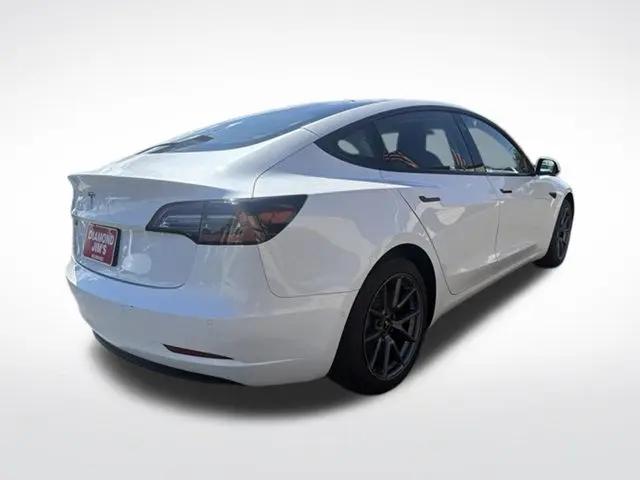 2021 Tesla Model 3 Standard Range Plus Rear-Wheel Drive