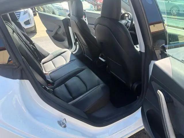 2021 Tesla Model 3 Standard Range Plus Rear-Wheel Drive