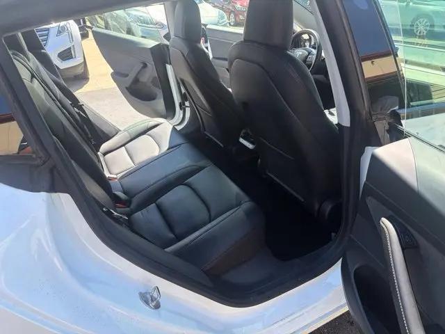 2021 Tesla Model 3 Standard Range Plus Rear-Wheel Drive