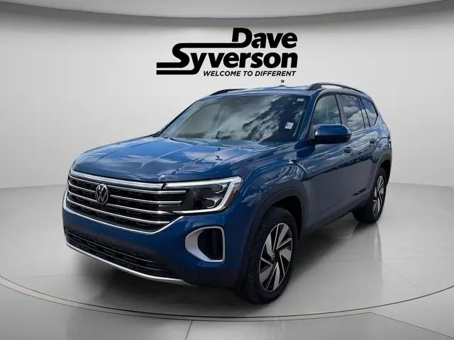 2026 Volkswagen Atlas SE with Technology for sale in Albert Lea, MN