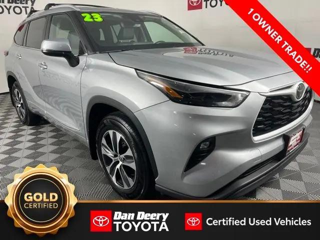 2023 Toyota Highlander XLE for sale in Cedar Falls, IA