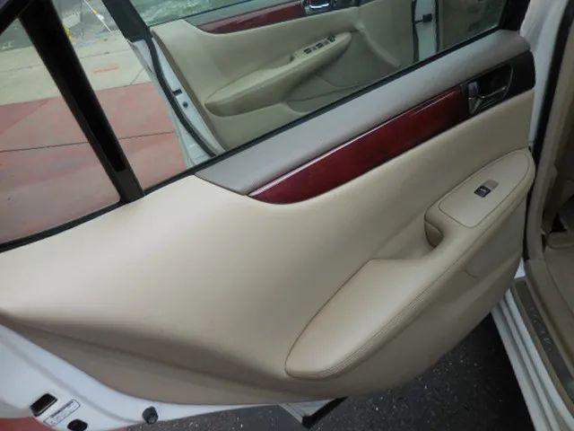 2002 Lexus ES 300 300
