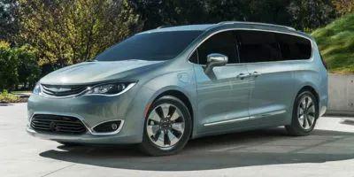 2017 Chrysler Pacifica Hybrid Touring Plus for sale in Newark, NJ