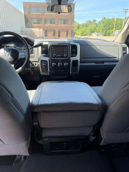 2017 Ram 2500 SLT Crew Cab 4x4 64 Box