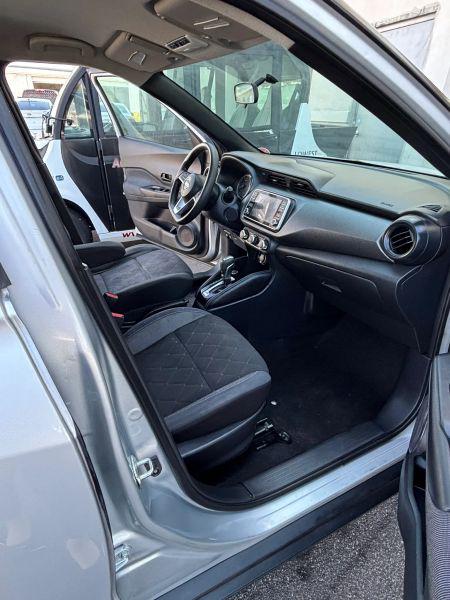 2019 Nissan Kicks S