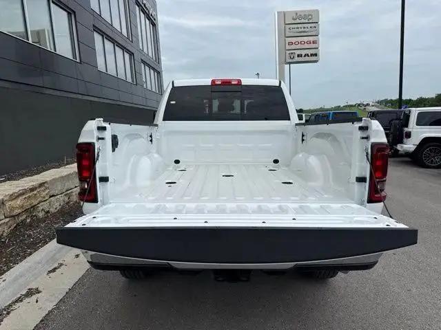 2026 Ram 2500 Tradesman Crew Cab 4x4 64 Box