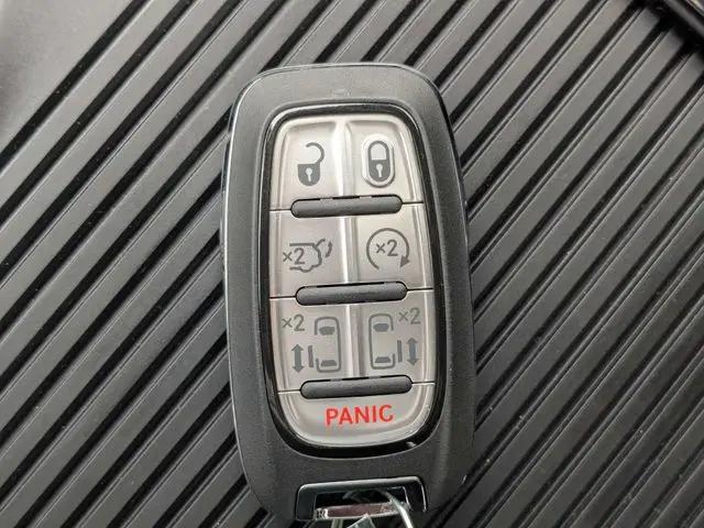 2027 Chrysler Pacifica Limited