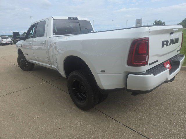 2026 Ram 3500 Laramie Crew Cab 4x4 8 Box