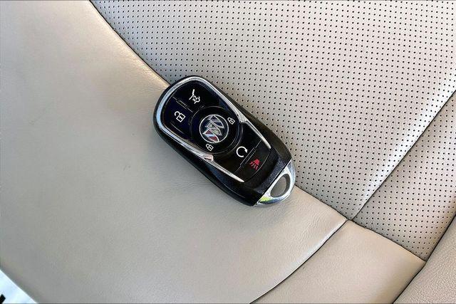 2021 Buick Enclave AWD Essence
