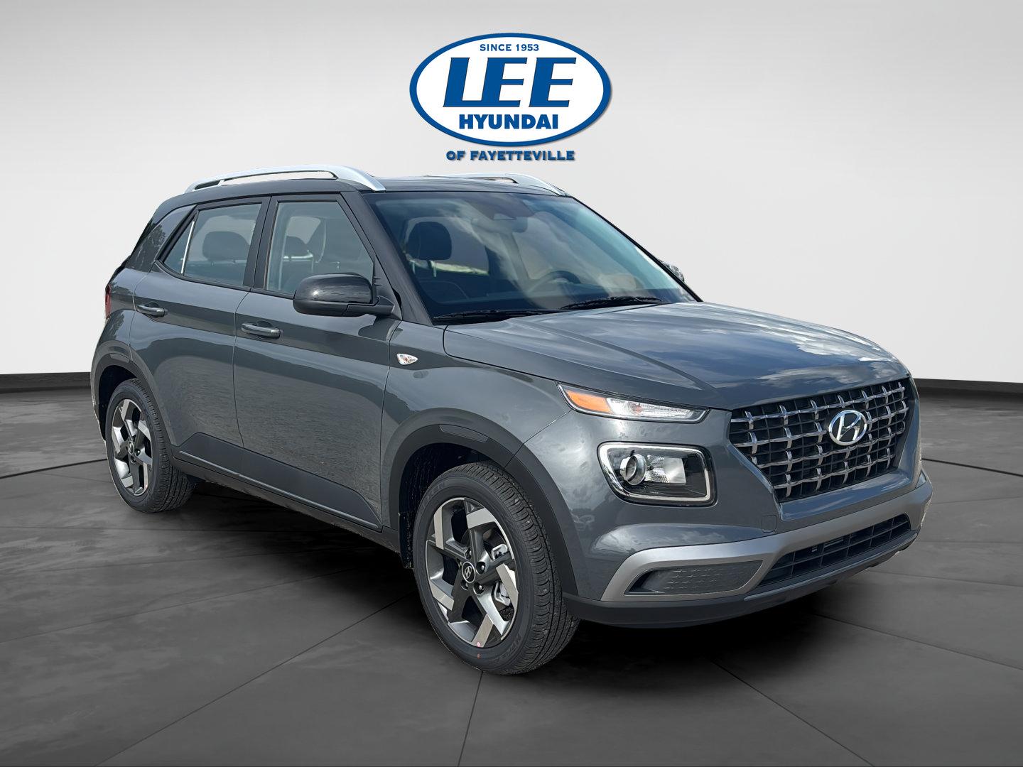 2026 Hyundai Venue SEL w/Two-Tone Roof