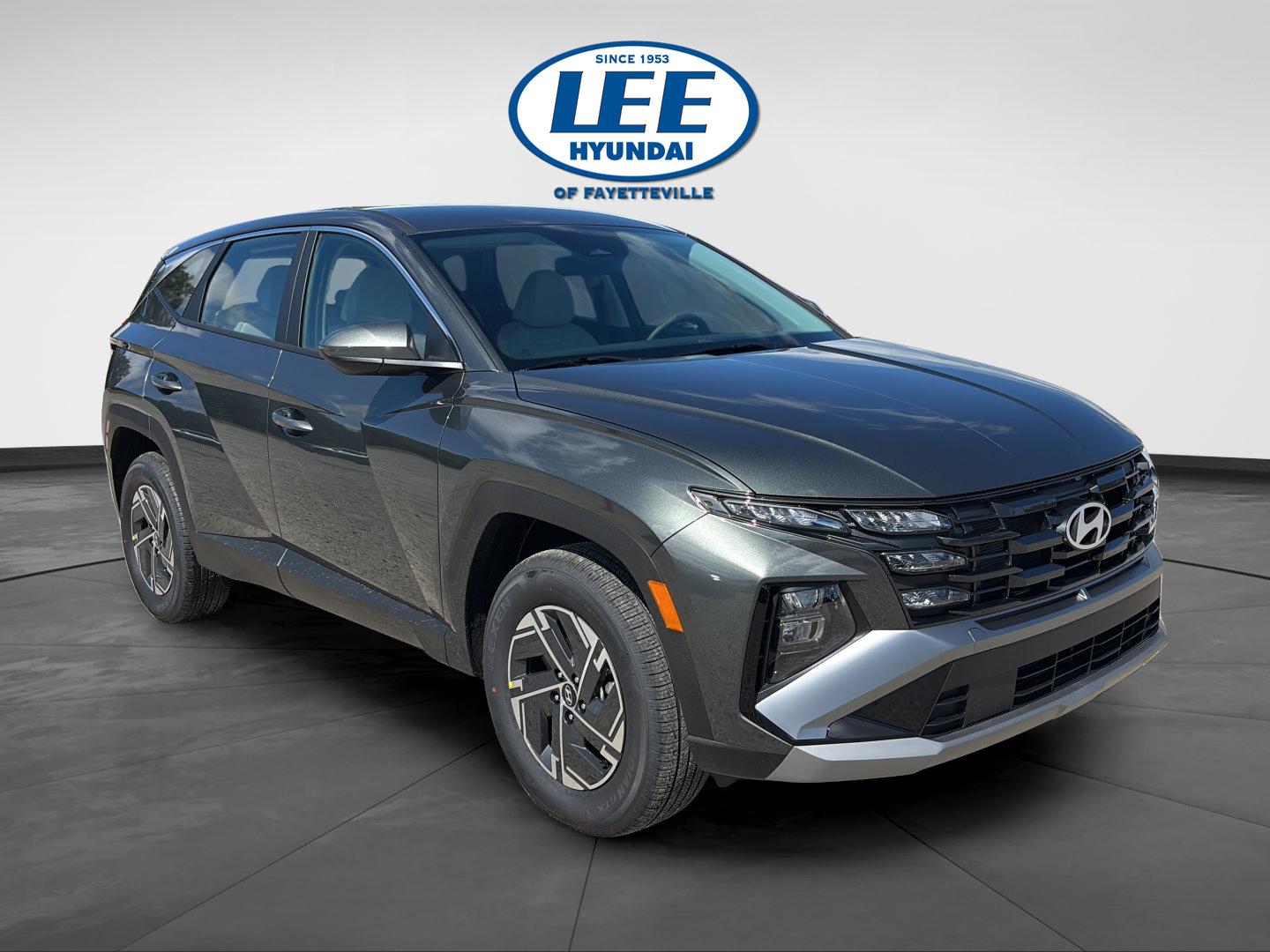 2026 Hyundai Tucson Hybrid Blue SE