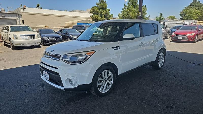 2017 Kia Soul +