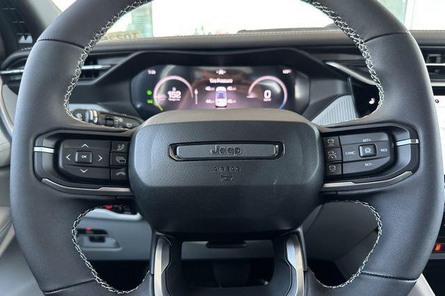 2026 Jeep Cherokee Laredo 4x4