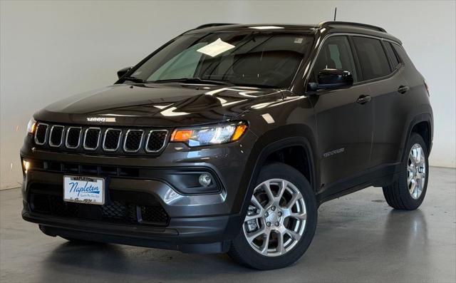 2023 Jeep Compass Latitude Lux FWD for sale in AURORA, IL