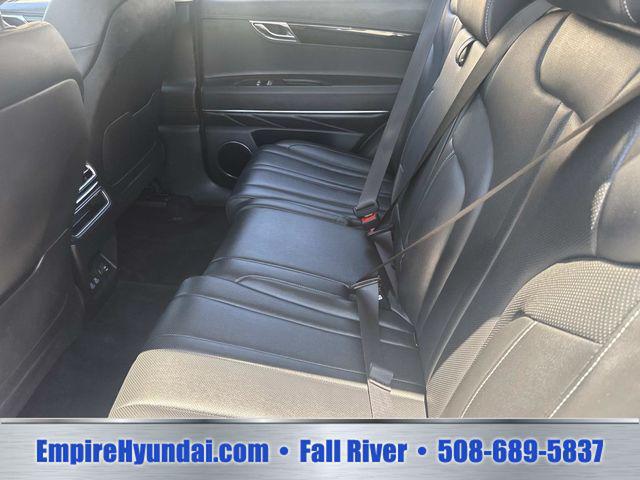 2025 Genesis GV80 2.5T Standard AWD
