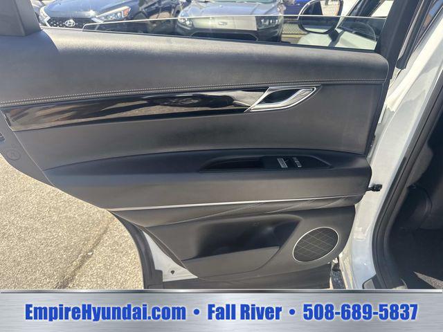 2025 Genesis GV80 2.5T Standard AWD
