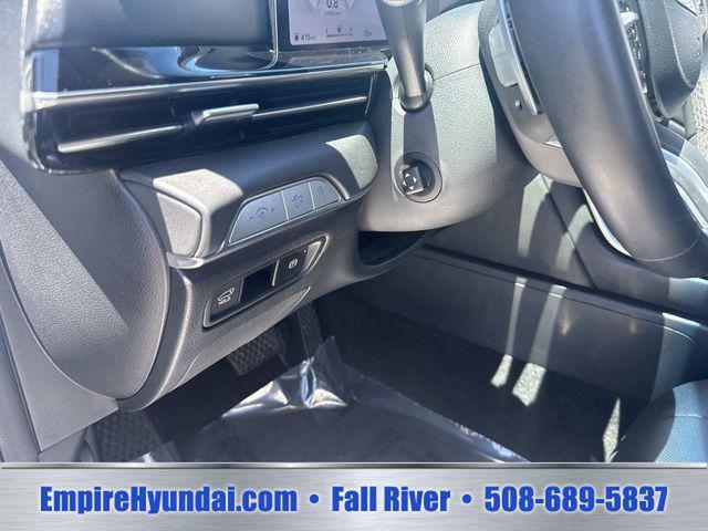 2025 Genesis GV80 2.5T Standard AWD