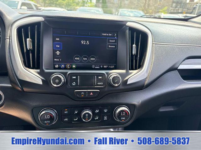 2024 GMC Terrain AWD SLT