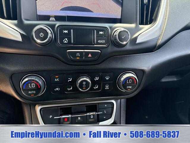 2024 GMC Terrain AWD SLT