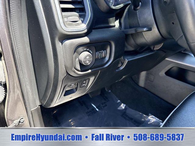 2023 Ram 1500 Laramie Crew Cab 4x4 5'7" Box