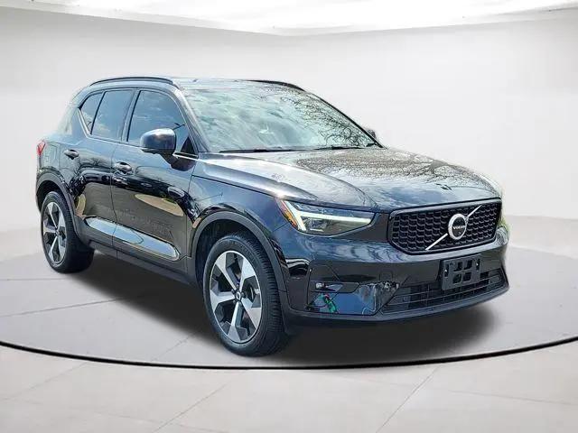 2023 Volvo XC40 B5 Ultimate Dark Theme for sale in Falls Church, VA