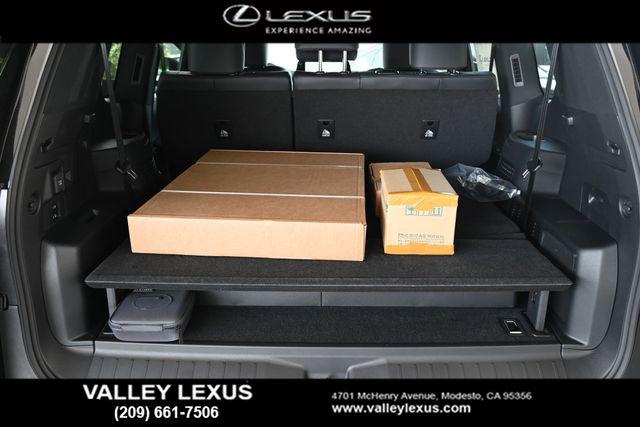 2026 Lexus LX F SPORT Handling