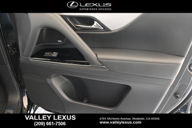 2026 Lexus LX F SPORT Handling
